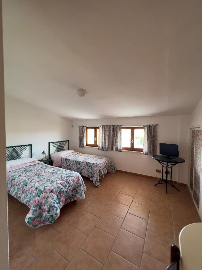 Albergo Ristorante Locanda Rosella Giba 외부 사진