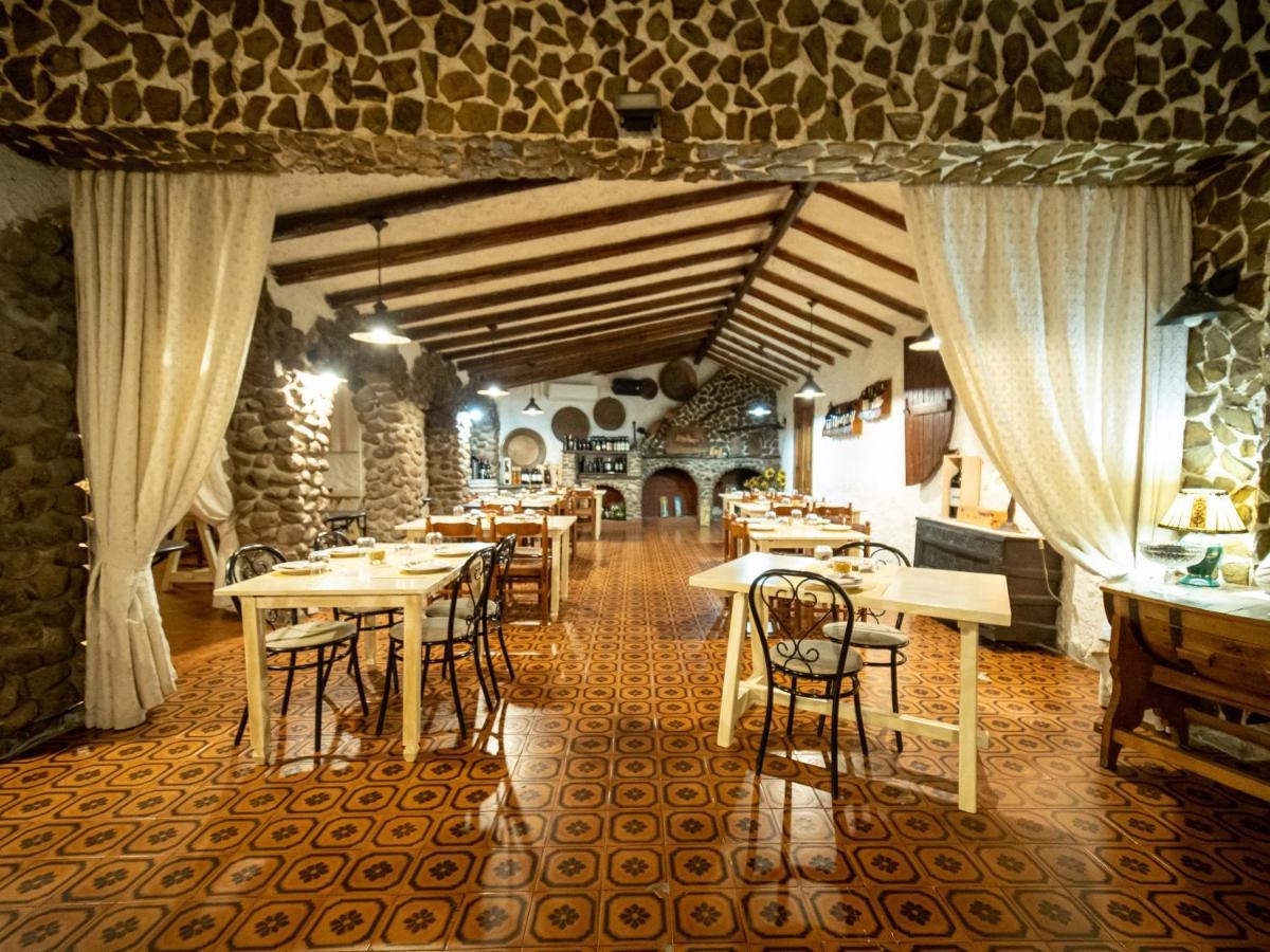 Albergo Ristorante Locanda Rosella Giba 외부 사진