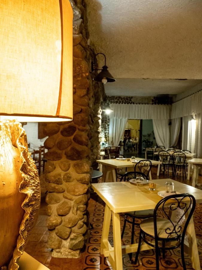 Albergo Ristorante Locanda Rosella Giba 외부 사진