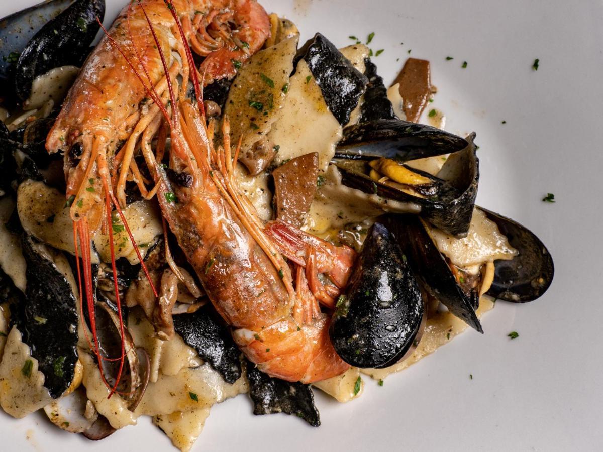 Albergo Ristorante Locanda Rosella Giba 외부 사진