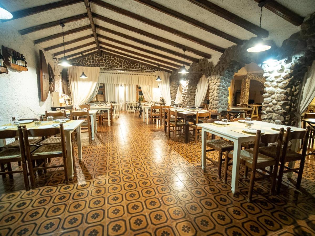 Albergo Ristorante Locanda Rosella Giba 외부 사진